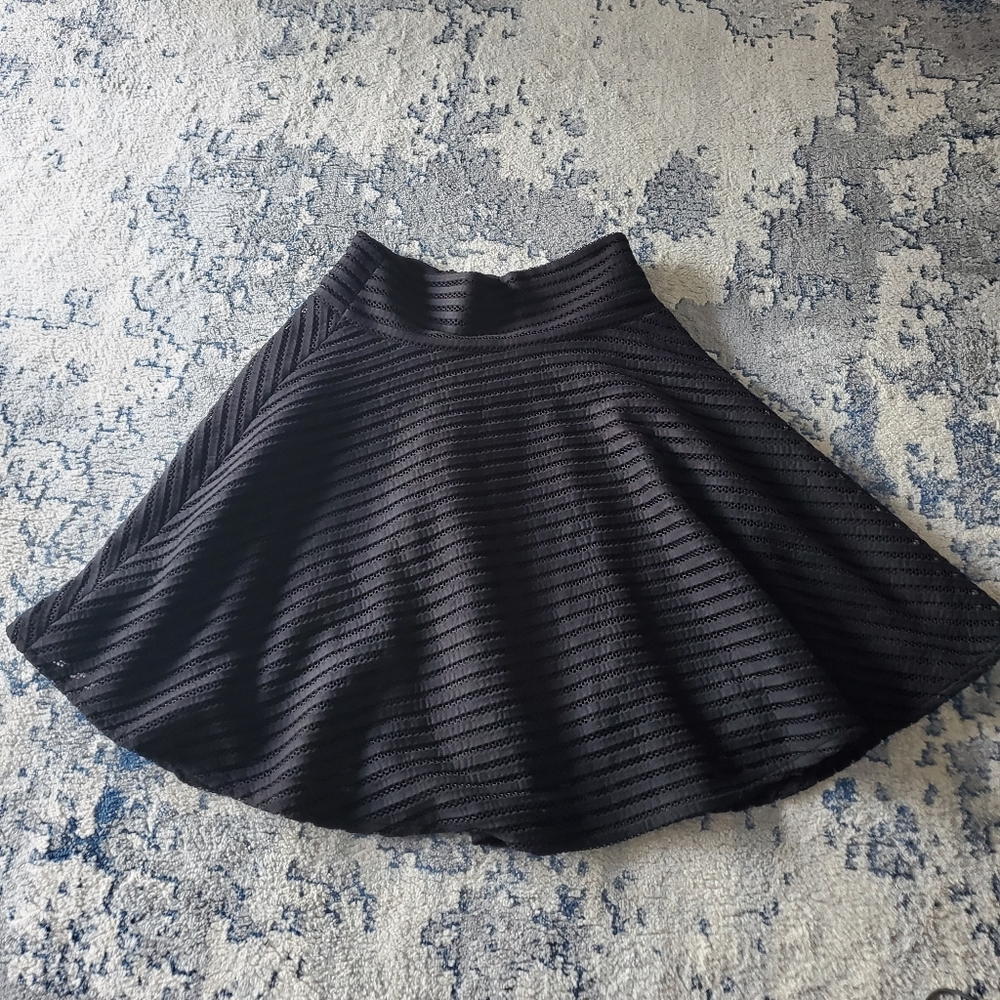 Gracia black skirt size Medium